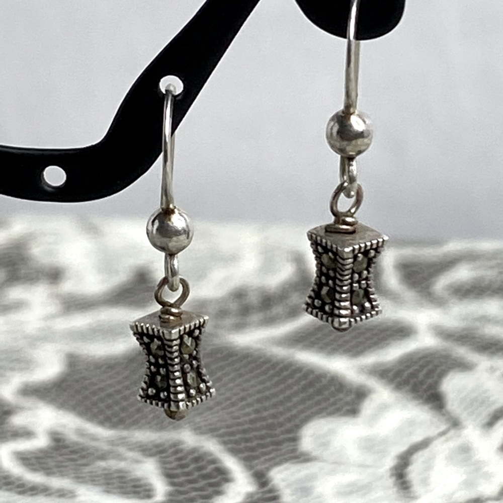 Silver Earrings-vintage